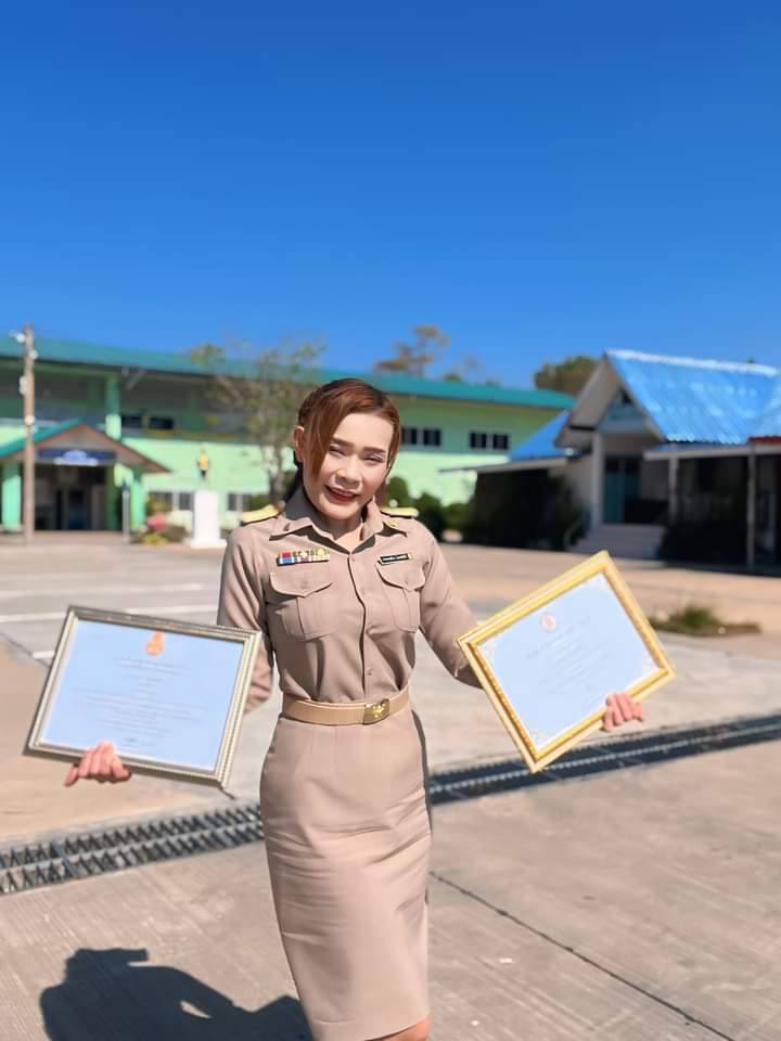 อาจเป็นรูปภาพของ 1 คน
